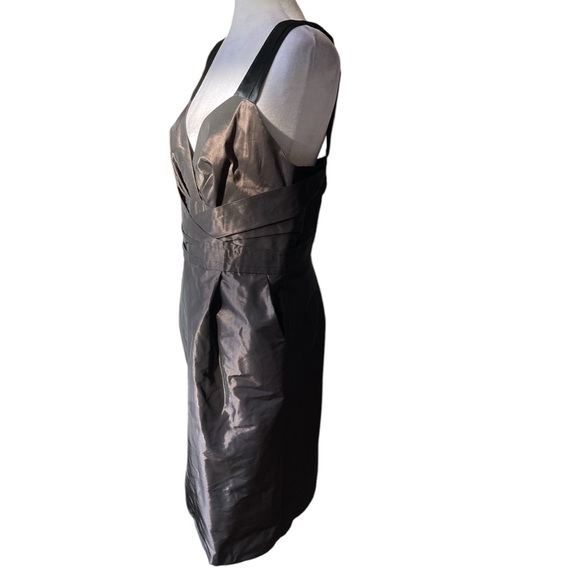 Banana Republic Size 12 Iridescent Eggplant Taffeta Cocktail Dress - Picture 4 of 12